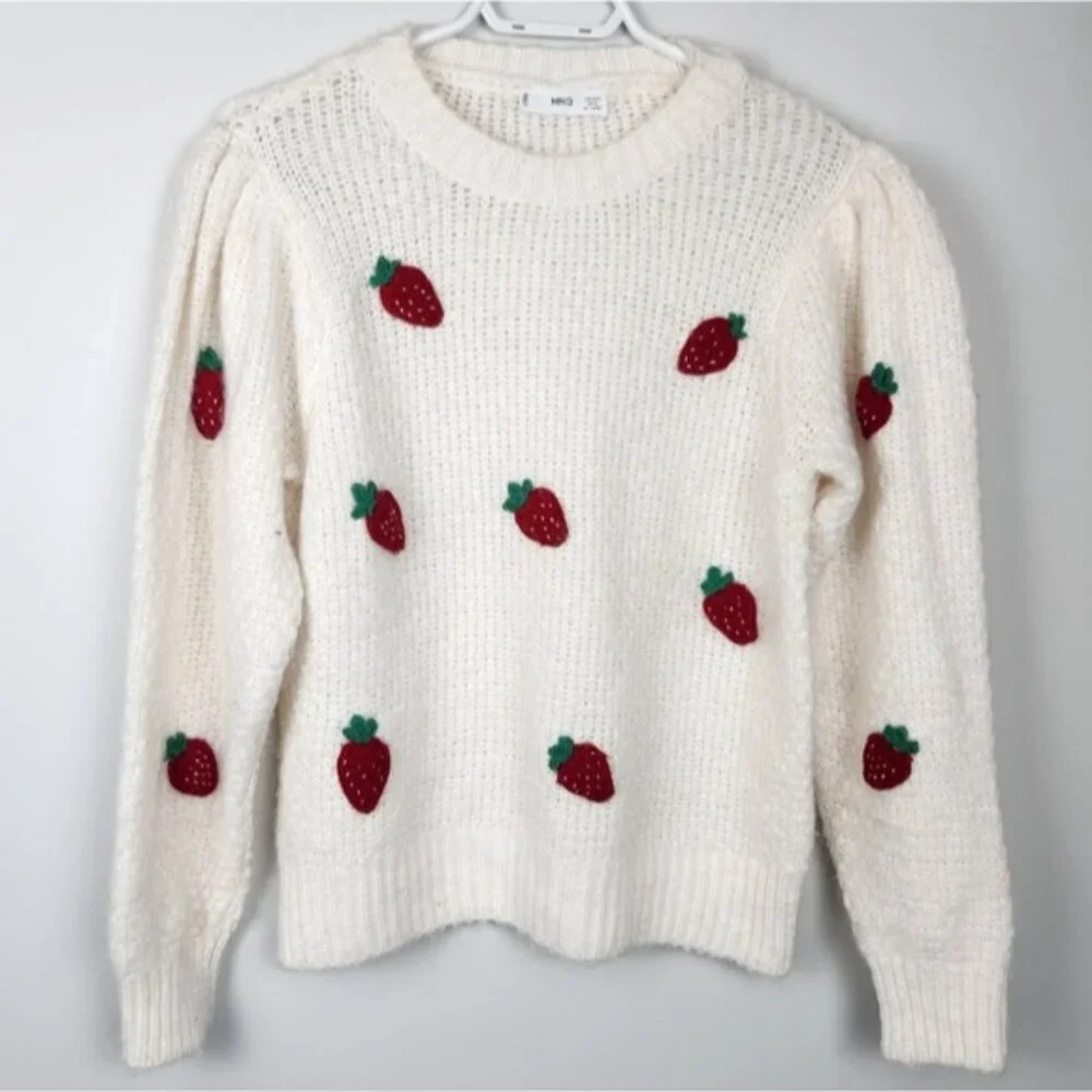 MNG 3D Strawberry Knit Puff Sleeves Size Medium Soft Fuzzy Cozy - Picture 2 of 12